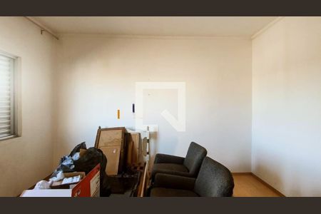 Casa à venda com 4 quartos, 250m² em Jardim das Vertentes, São Paulo