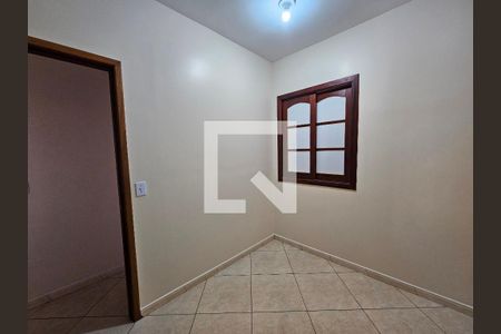 Quarto2 de casa para alugar com 2 quartos, 136m² em Jacarepaguá, Rio de Janeiro