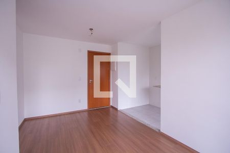 Sala de apartamento para alugar com 2 quartos, 50m² em Colubandê, São Gonçalo