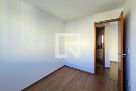 Quarto 1 de apartamento para alugar com 2 quartos, 50m² em Colubandê, São Gonçalo