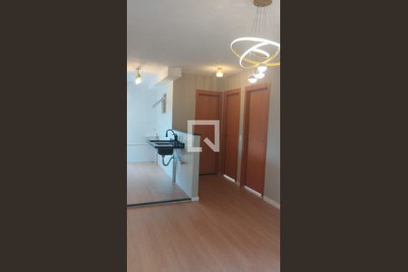 Apartamento para alugar com 2 quartos, 48m² em Granja Viana, Cotia