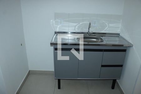 Casa de Condomínio para alugar com 2 quartos, 50m² em Água Espraiada (caucaia do Alto), Cotia