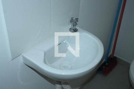 Casa de Condomínio para alugar com 2 quartos, 50m² em Água Espraiada (caucaia do Alto), Cotia