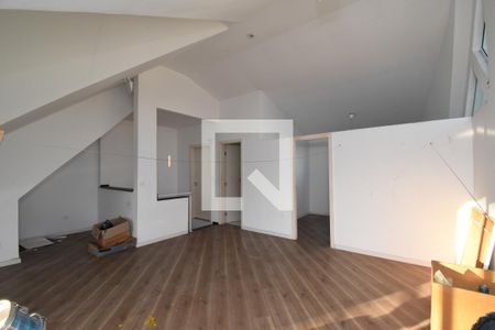 Ático de casa à venda com 3 quartos, 360m² em Santa Felicidade, Curitiba