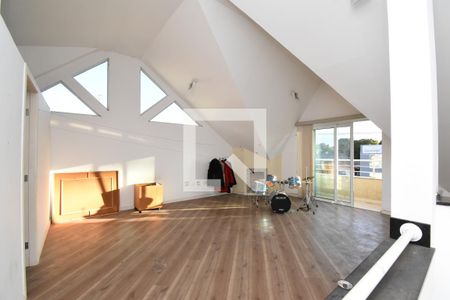Ático de casa à venda com 3 quartos, 360m² em Santa Felicidade, Curitiba