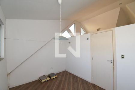 Escritório de casa à venda com 3 quartos, 360m² em Santa Felicidade, Curitiba
