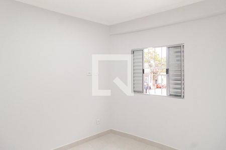 Quarto 2 de casa para alugar com 2 quartos, 70m² em São Pedro, Osasco