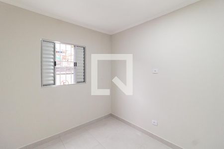 Quarto 1 de casa para alugar com 2 quartos, 70m² em São Pedro, Osasco