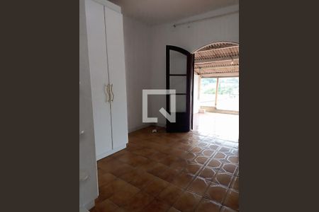 Quarto de casa para alugar com 1 quarto, 60m² em Vila Bocaina, Mauá