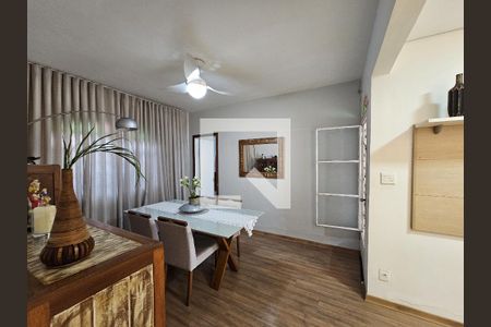 Sala de casa à venda com 3 quartos, 200m² em Conjunto Lagoa, Belo Horizonte
