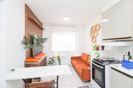 Sala/Cozinha de apartamento para alugar com 2 quartos, 32m² em Itaquera, São Paulo