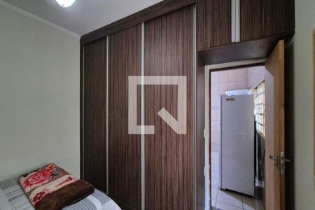 Quarto 1  de casa à venda com 4 quartos, 170m² em Loteamento E Arruamento Telesp, Campinas