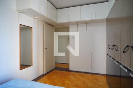 Quarto 1 de apartamento para alugar com 2 quartos, 74m² em Bom Fim, Porto Alegre