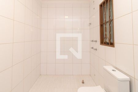 Banheiro de casa para alugar com 3 quartos, 290m² em Ipanema, Porto Alegre