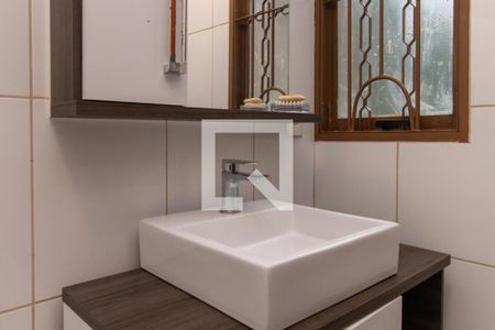 Banheiro de casa para alugar com 3 quartos, 290m² em Ipanema, Porto Alegre