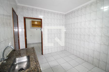 Cozinha de casa para alugar com 2 quartos, 130m² em Raposo Tavares, São Paulo