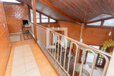 Corredor Escritório de casa à venda com 3 quartos, 680m² em Jardim Primavera, São Paulo