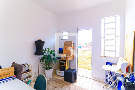 Quarto 2  de apartamento à venda com 3 quartos, 67m² em Cavalcanti, Rio de Janeiro