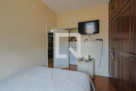 Suíte de casa à venda com 3 quartos, 200m² em Carlos Prates, Belo Horizonte