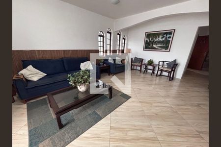 Sala 1 de casa de condomínio à venda com 6 quartos, 600m² em Vargem Pequena, Rio de Janeiro