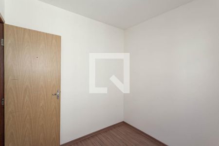 Quarto 1 de apartamento para alugar com 2 quartos, 50m² em Piratininga, Belo Horizonte