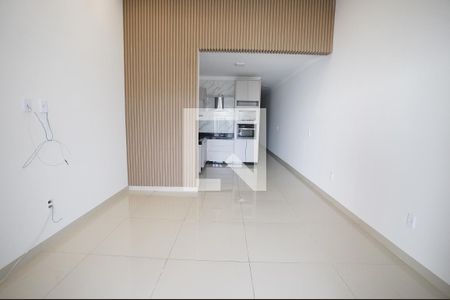 Casa para alugar com 3 quartos, 105m² em Residencial Recanto do Bosque, Goiânia