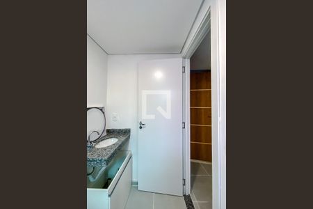 Banheiro de kitnet/studio para alugar com 1 quarto, 23m² em Belenzinho, São Paulo