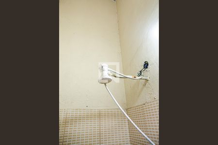 Banheiro social de kitnet/studio para alugar com 1 quarto, 48m² em Campo Grande, Rio de Janeiro