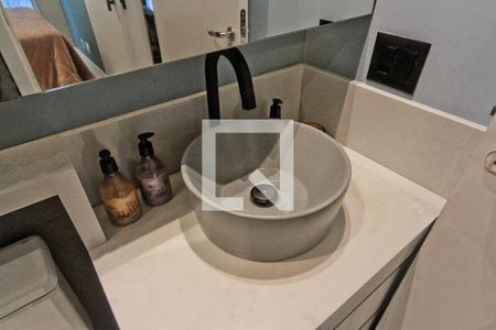 Banheiro de apartamento para alugar com 1 quarto, 28m² em Casa Verde, São Paulo