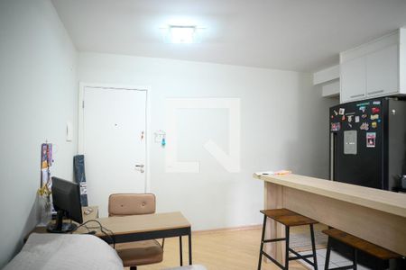 Sala de apartamento para alugar com 2 quartos, 49m² em Jardim Celeste, São Paulo