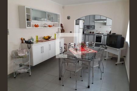 Casa à venda com 3 quartos, 300m² em Vila Galvão, Guarulhos