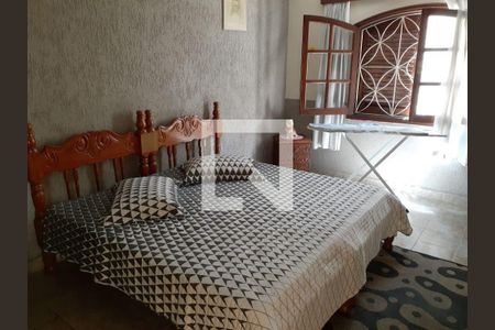 Casa à venda com 3 quartos, 300m² em Vila Galvão, Guarulhos