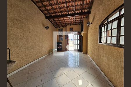 Casa à venda com 5 quartos, 350m² em Jardim Santa Maria, São Paulo