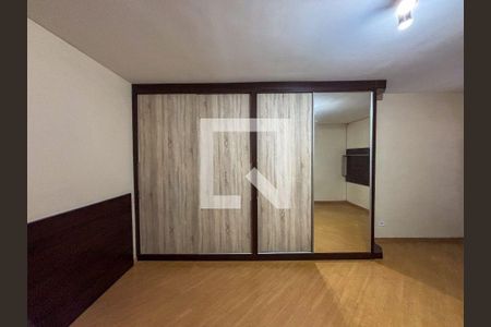Casa à venda com 3 quartos, 108m² em Vila Galvão, Guarulhos