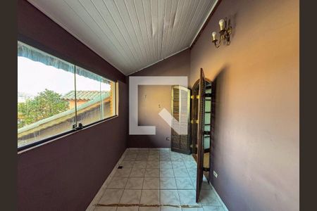 Casa à venda com 3 quartos, 108m² em Vila Galvão, Guarulhos