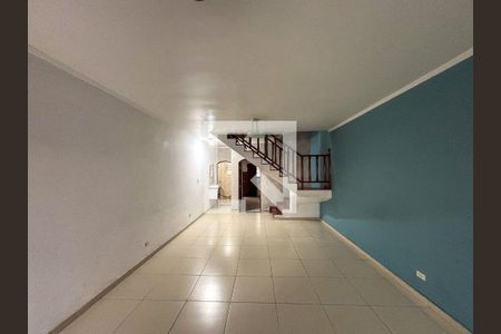 Casa à venda com 3 quartos, 108m² em Vila Galvão, Guarulhos