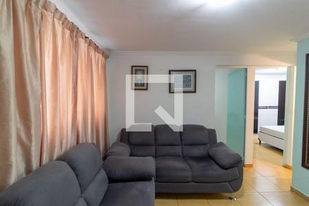 Sala de apartamento para alugar com 2 quartos, 50m² em Jardim Aparecida, São Paulo