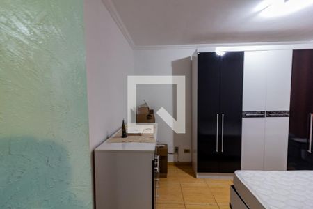 Quarto 2 de apartamento para alugar com 2 quartos, 50m² em Jardim Aparecida, São Paulo