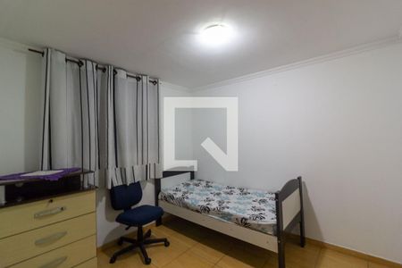Quarto 1 de apartamento para alugar com 2 quartos, 50m² em Jardim Aparecida, São Paulo