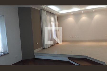 Casa à venda com 3 quartos, 360m² em Vila Rosalia, Guarulhos