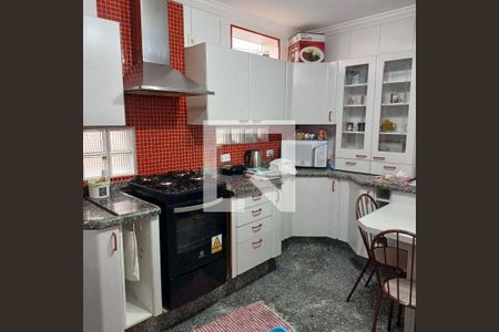 Casa à venda com 3 quartos, 150m² em Vila Galvão, Guarulhos