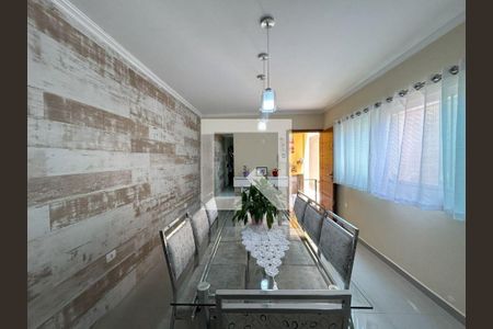 Casa à venda com 3 quartos, 200m² em Vila Lais, São Paulo