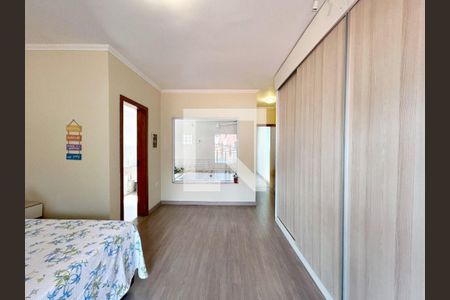 Casa à venda com 3 quartos, 200m² em Vila Lais, São Paulo