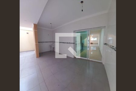 Casa à venda com 3 quartos, 183m² em Jardim Santa Beatriz, Guarulhos