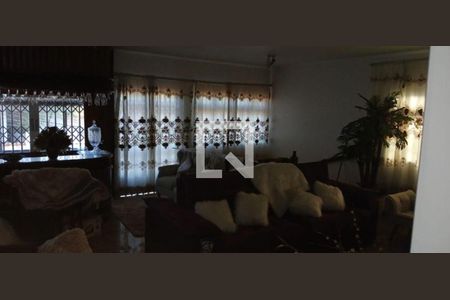 Casa à venda com 5 quartos, 202m² em Tremembé, São Paulo