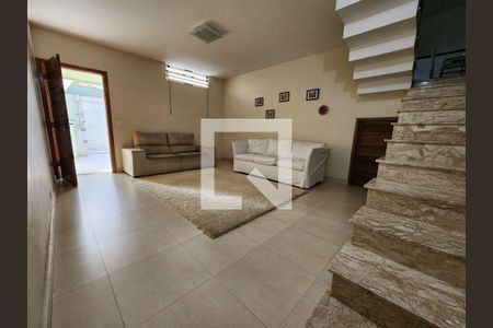 Casa à venda com 4 quartos, 298m² em Vila Rosalia, Guarulhos