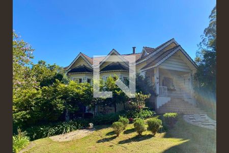 Casa à venda com 3 quartos, 750m² em Portal dos Gramados, Guarulhos