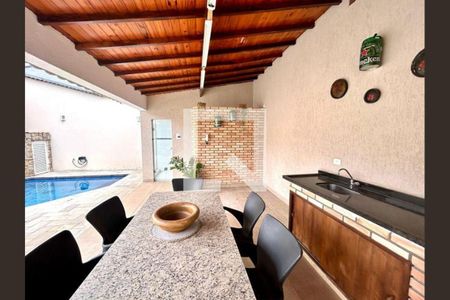 Casa à venda com 4 quartos, 427m² em Vila Galvão, Guarulhos