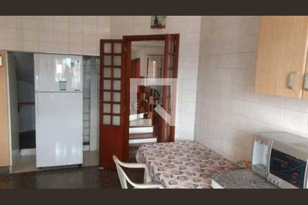 Casa à venda com 4 quartos, 252m² em Jardim Guapira, São Paulo