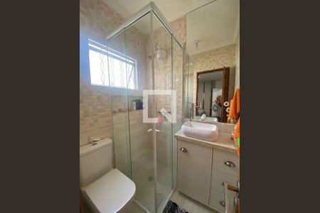 Casa à venda com 3 quartos, 105m² em Jardim das Laranjeiras, São Paulo